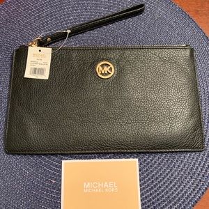 Michael Kors black clutch wallet wristlet